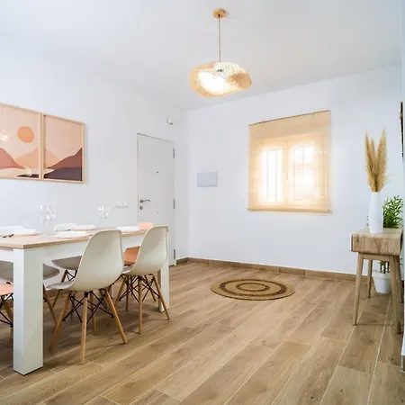 Apartament Patio Real *